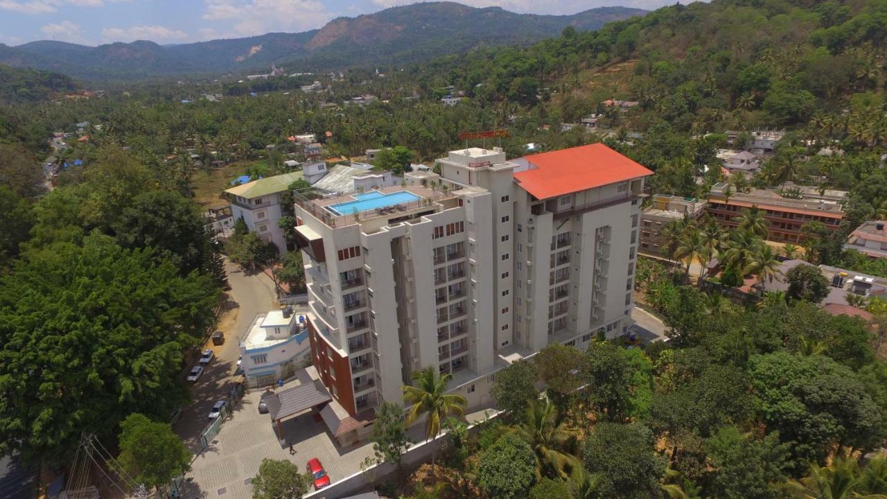 Hotel Sterling Thekkady Esterno foto