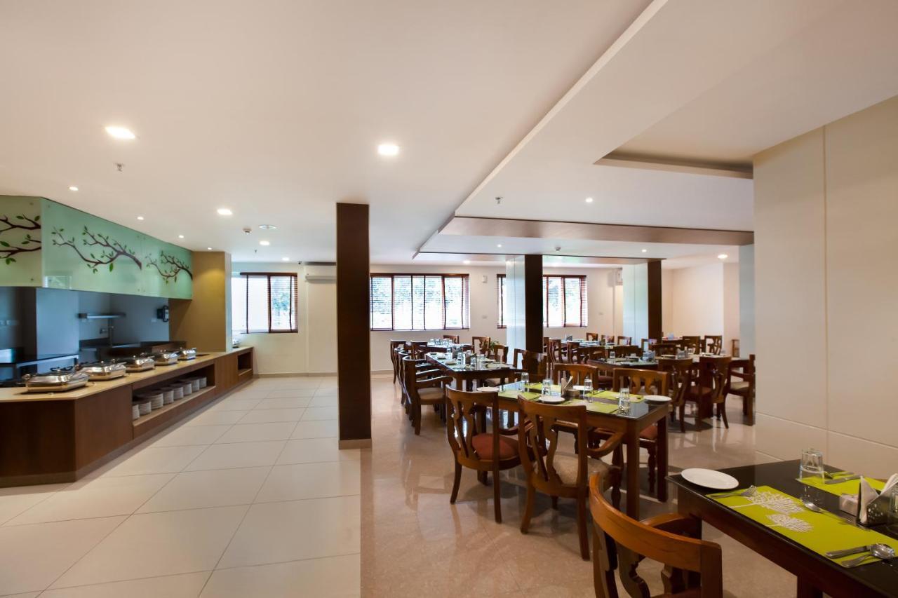 Hotel Sterling Thekkady Esterno foto